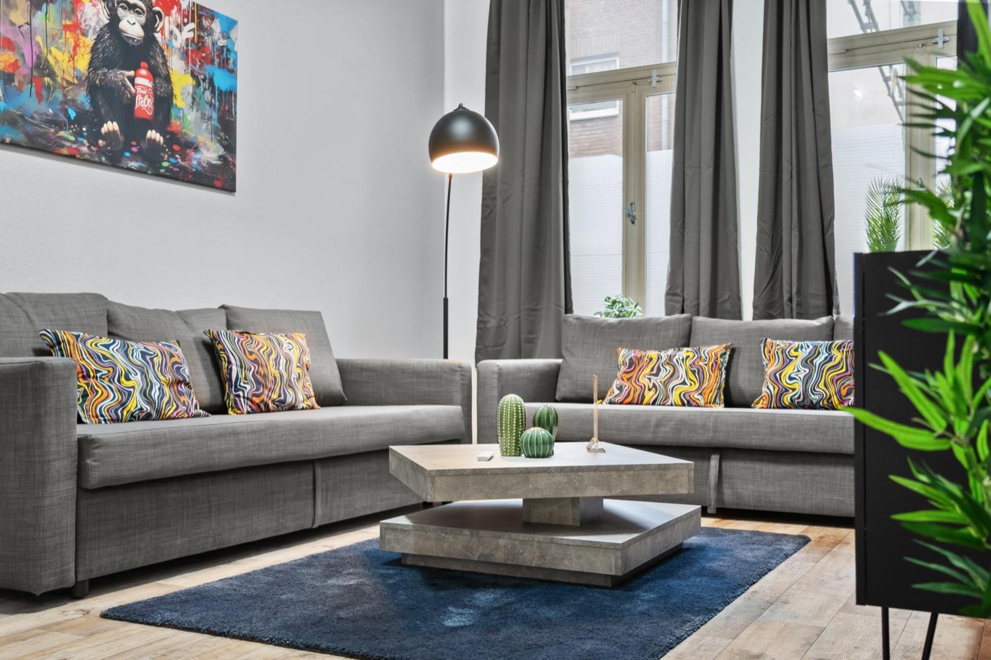 Tolles Design, Hochwertig, Vollausstattung, 3 Zimmer, Grosses Bad & Gaeste-Wc, Grosse Kueche, 3 X Smart Tv, 11 Min Zum Hbf Duisburg Eksteriør bilde